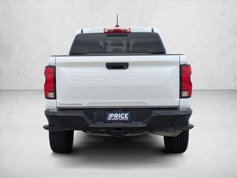 Used 2025 Chevrolet Colorado Z71 AWD/4WD image 7