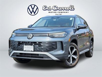 New 2025 Volkswagen Tiguan SE