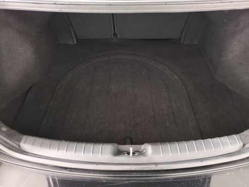 Used 2017 Hyundai Elantra SE image 21