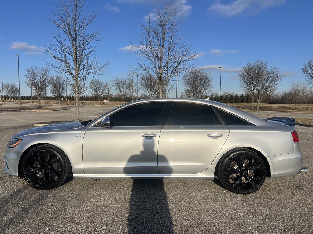 Used 2013 Audi S6 Prestige AWD/4WD image 2