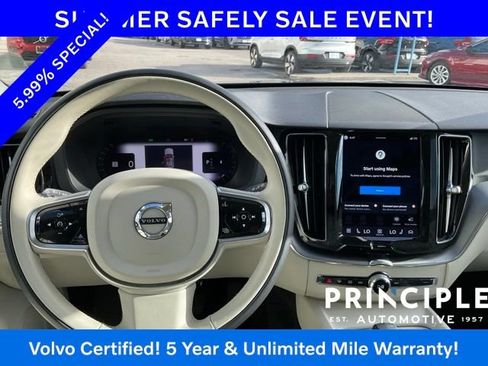 Certified 2024 Volvo XC60 B5 Core AWD/4WD image 22