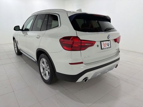 Used 2019 BMW X3 xDrive30i w/ Driving Assistance Package AWD/4WD image 3