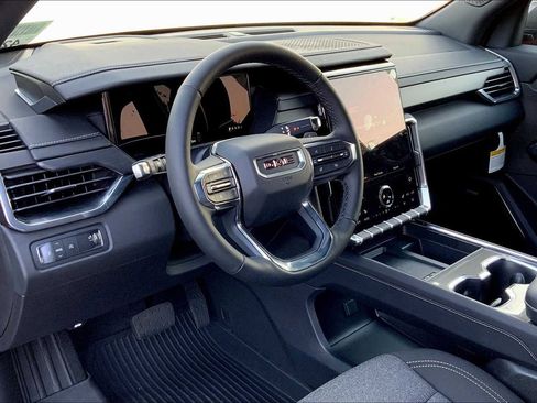 New 2026 GMC Acadia Elevation w/ LPO, Floor Liner Package image 8