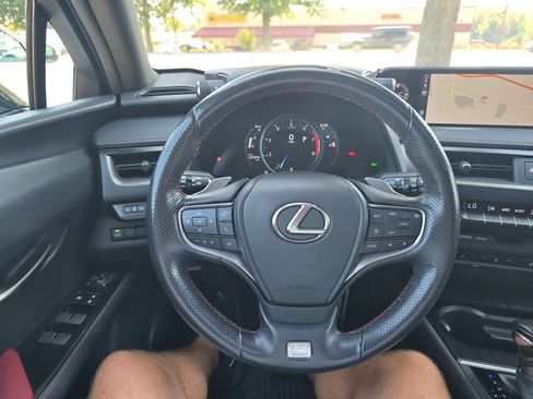 Used 2019 Lexus UX 200 F Sport FWD image 23