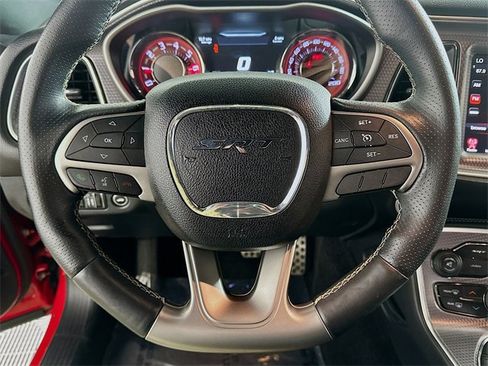 Used 2016 Dodge Challenger SRT Hellcat image 13