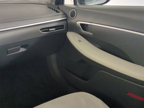 Certified 2023 Hyundai Sonata SE image 17