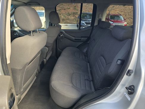 Used 2007 Nissan Xterra Off-Road w/ Rockford Fosgate Audio Pkg image 7
