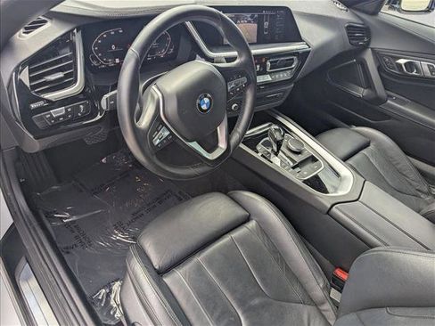 Used 2020 BMW Z4 sDrive30i w/ Convenience Package image 10