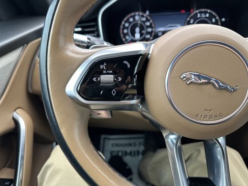 Used 2021 Jaguar F-PACE S image 18