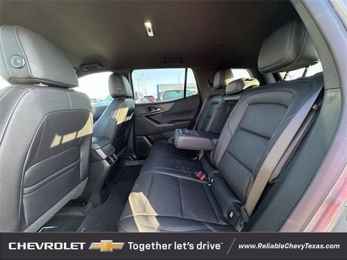 New 2026 Chevrolet Equinox LT w/ Convenience Package II image 25