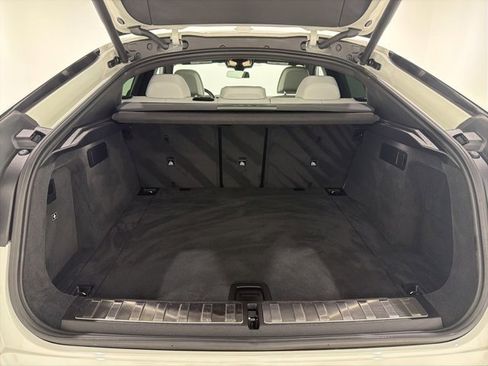 Certified 2024 BMW X6 xDrive40i w/ Executive Package image 25