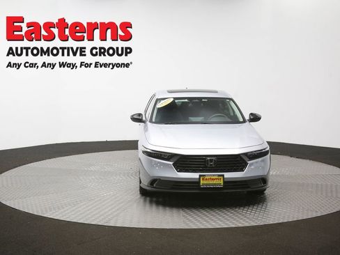 Used 2025 Honda Accord SE image 54