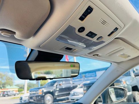 Used 2018 Lexus IS 300 image 23