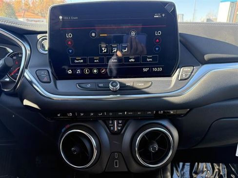 New 2026 Chevrolet Blazer LT image 22