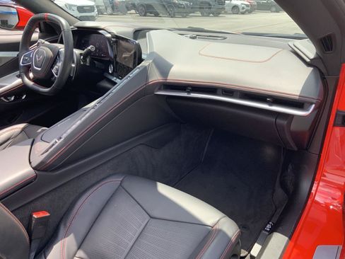 Used 2022 Chevrolet Corvette Stingray Premium Cpe w/ Battery Protection Package RWD image 60