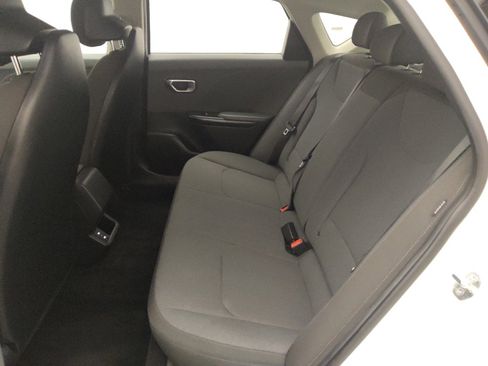 Used 2025 Kia K4 FWD image 18