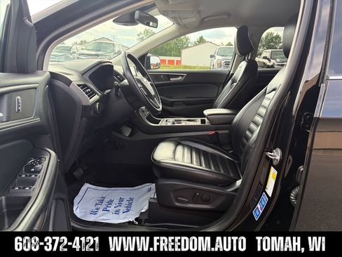 Used 2024 Ford Edge SEL AWD/4WD image 9