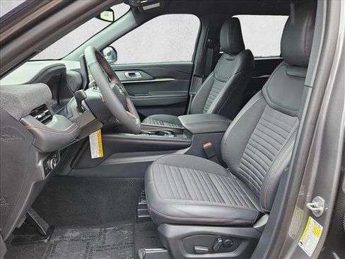 New 2026 Ford Explorer ST-Line w/ Premium Package image 4