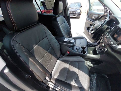 Used 2020 GMC Terrain SLT FWD image 10