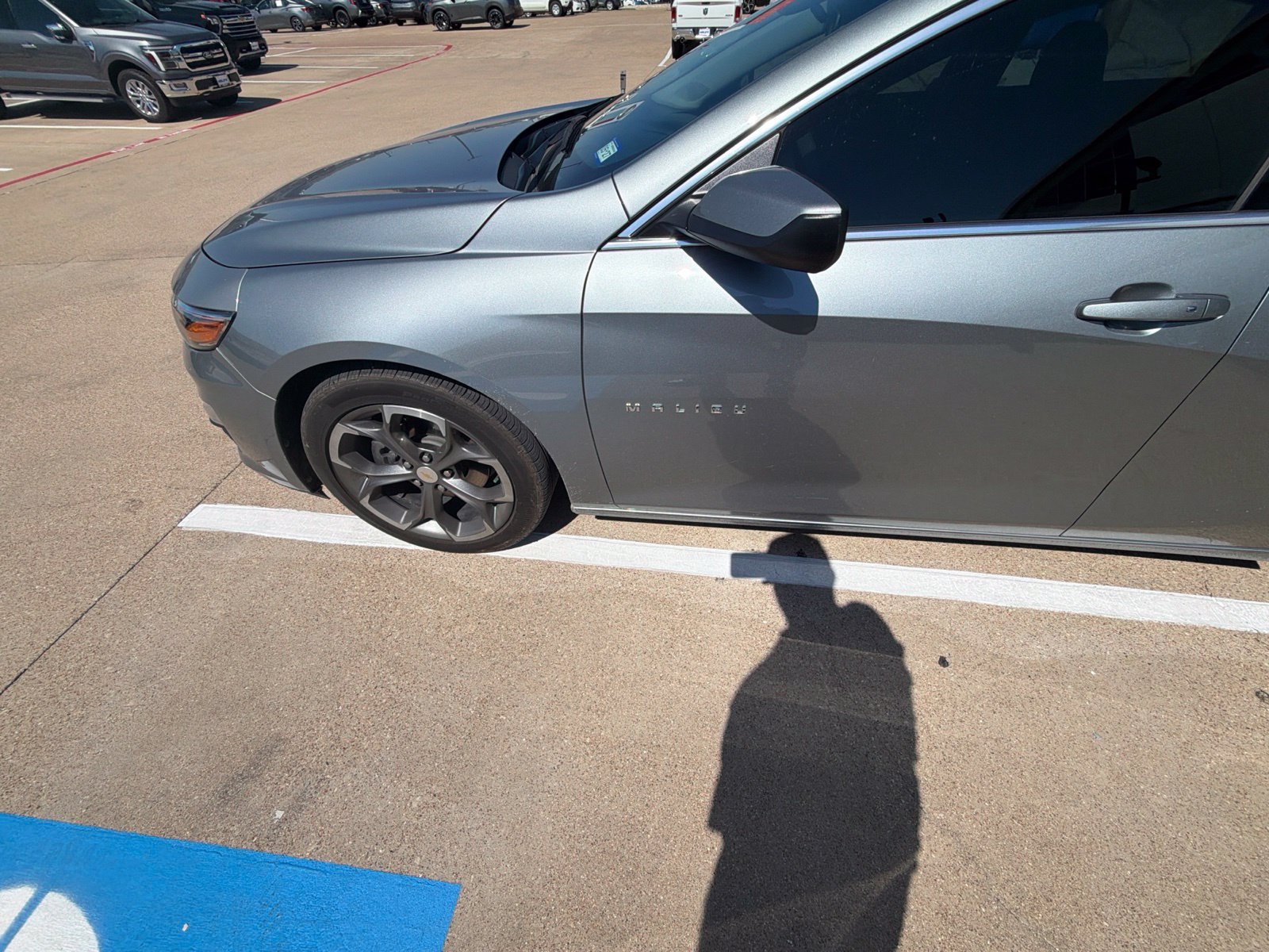 Used 2024 Chevrolet Malibu LT FWD image 4