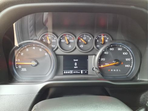 Used 2025 Chevrolet Silverado 2500 Custom w/ Custom Value Package AWD/4WD image 23