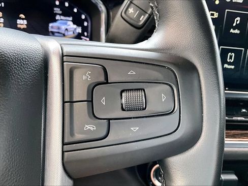 Used 2024 GMC Sierra 1500 Elevation w/ LPO, Elevation Black Package AWD/4WD image 18
