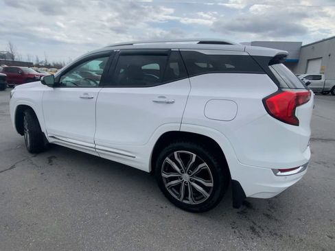 Used 2019 GMC Terrain Denali w/ Advanced Safety Package image 6