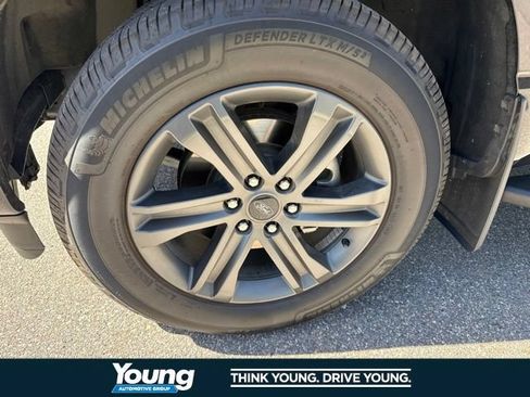 Used 2023 Ford F150 XLT w/ Equipment Group 302A High AWD/4WD image 18