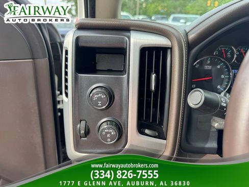 Used 2018 GMC Sierra 1500 SLT w/ SLT Premium Package AWD/4WD image 17