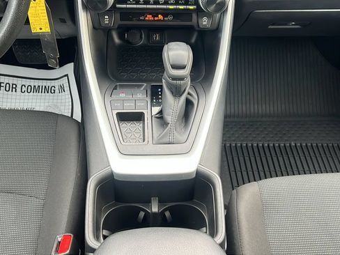 Certified 2025 Toyota RAV4 LE FWD image 15