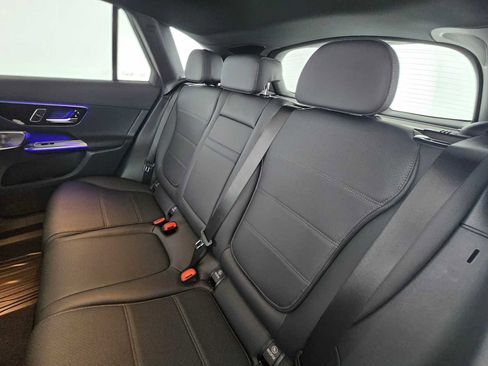 New 2026 Mercedes-Benz GLC 300 4MATIC image 17
