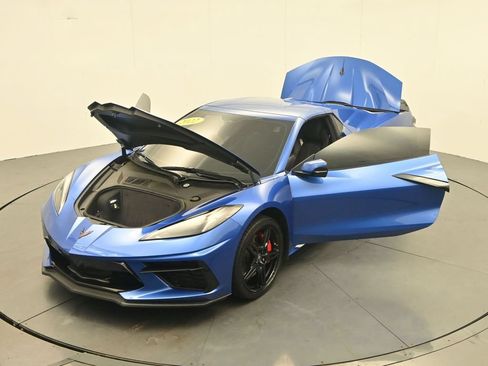 Used 2022 Chevrolet Corvette Stingray Premium Conv w/ Z51 Performance Package RWD image 46