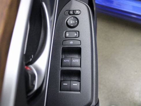 Used 2020 Honda CR-V EX-L image 15