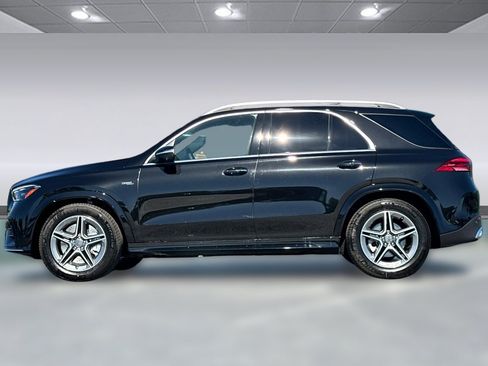 Used 2025 Mercedes-Benz GLE 53 AMG 4MATIC image 2