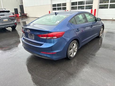 Used 2018 Hyundai Elantra Value Edition FWD image 9