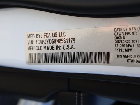 Used 2022 Jeep Grand Cherokee Overland w/ Advanced Protech Group III image 45