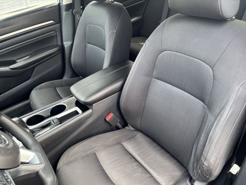 Used 2021 Nissan Altima 2.5 SV FWD image 18