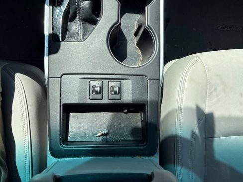 Used 2016 Toyota Camry XLE FWD image 20