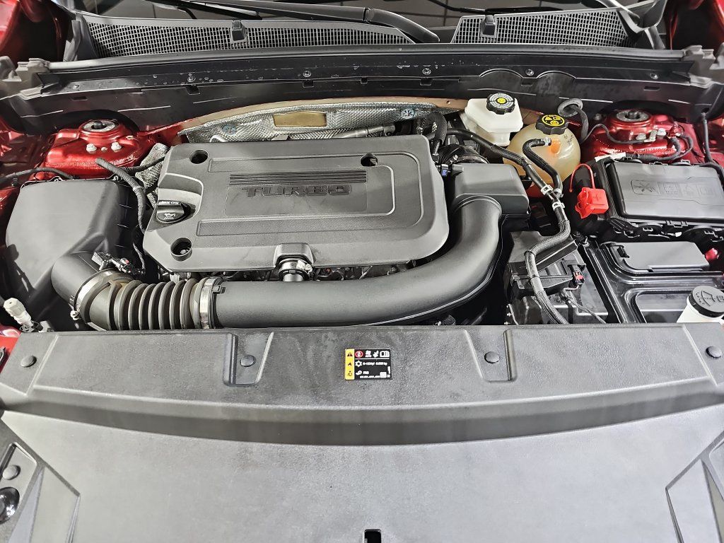 Used 2023 Buick Envision Essence w/ Sport Touring Package AWD/4WD image 36