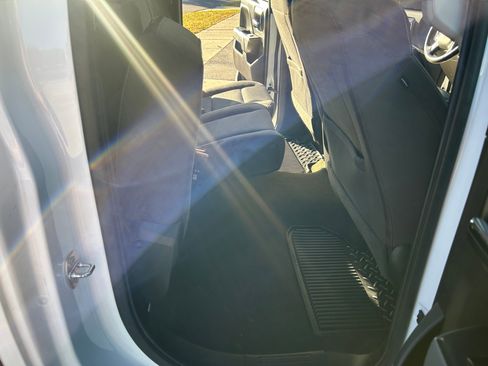 Used 2016 Chevrolet Silverado 1500 LT image 31