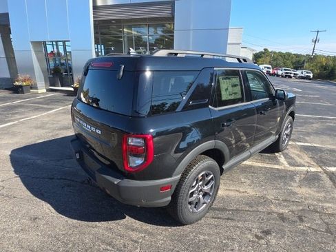 Used 2024 Ford Bronco Sport Badlands w/ Premium Package image 3