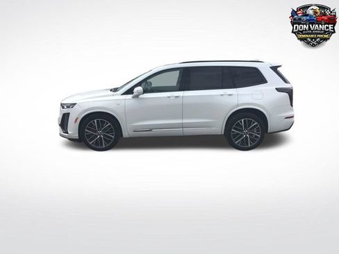 Used 2023 Cadillac XT6 Sport AWD/4WD image 2
