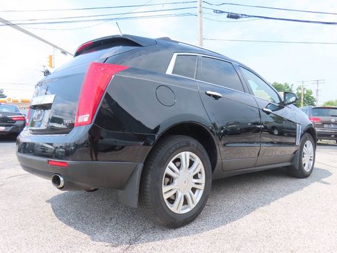 Used 2015 Cadillac SRX Luxury AWD/4WD image 2