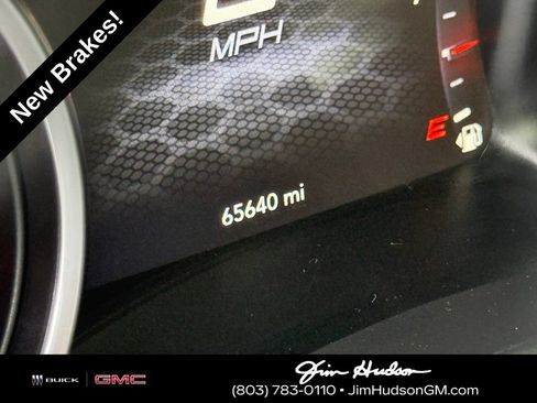 Used 2023 Dodge Charger GT RWD image 3