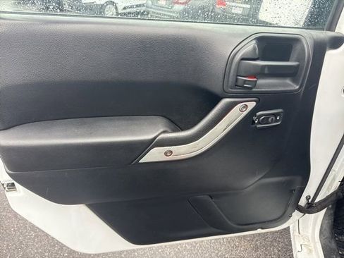 Used 2015 Jeep Wrangler Willys Wheeler image 12