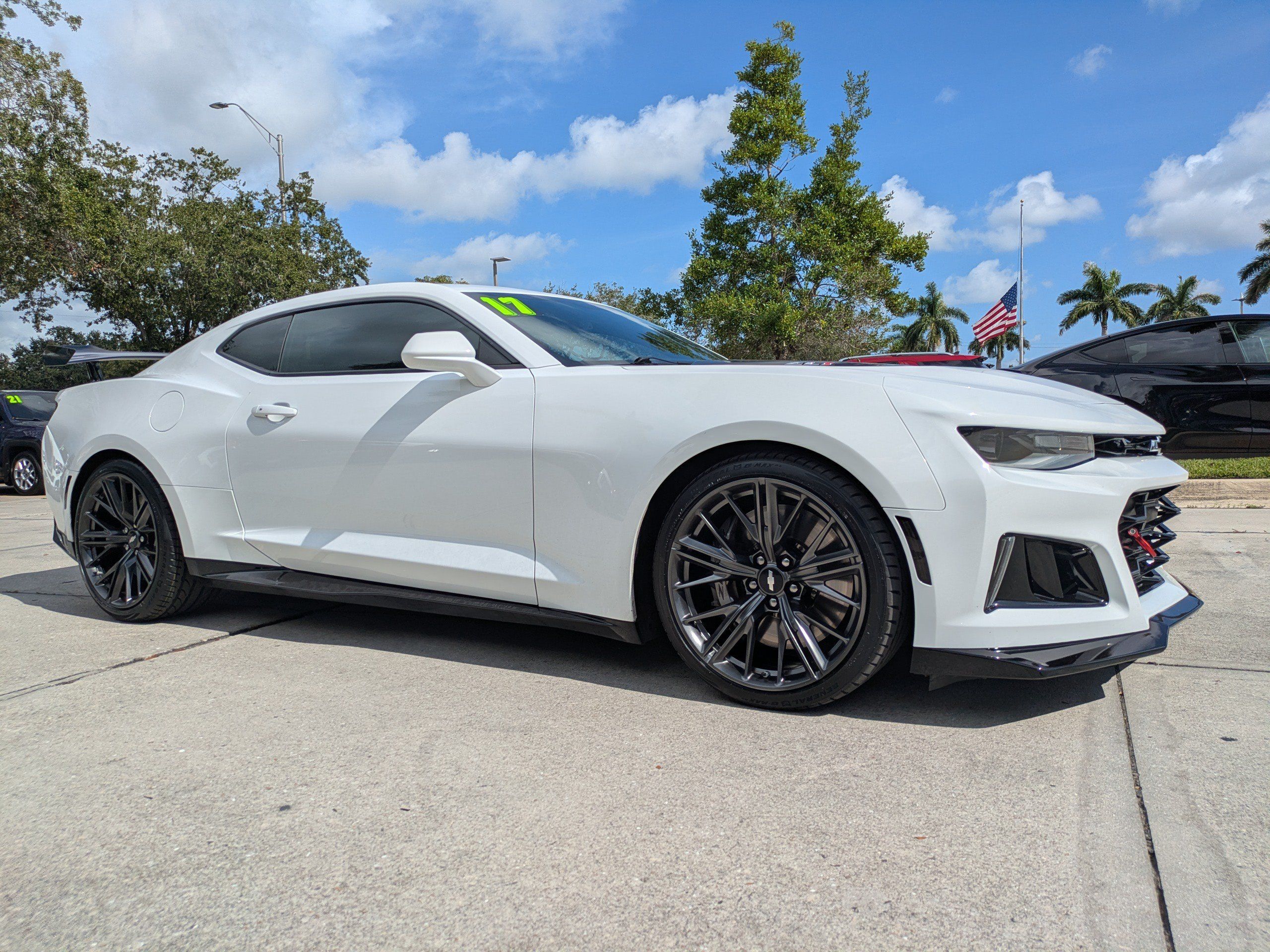 Used 2017 Chevrolet Camaro ZL1 RWD image 2