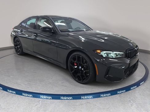 New 2026 BMW 330i Sedan w/ M Sport Package RWD image 3
