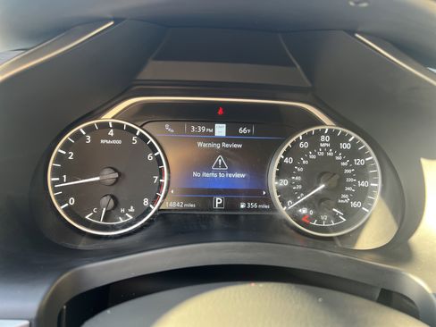 Certified 2024 Nissan Murano Platinum w/ Cargo Package image 14