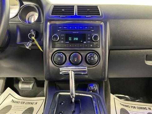 Used 2010 Dodge Challenger R/T RWD image 19