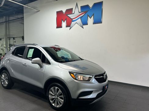 Used 2017 Buick Encore Preferred AWD/4WD image 2